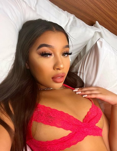 milf fake tits onlyfans hot xxx images