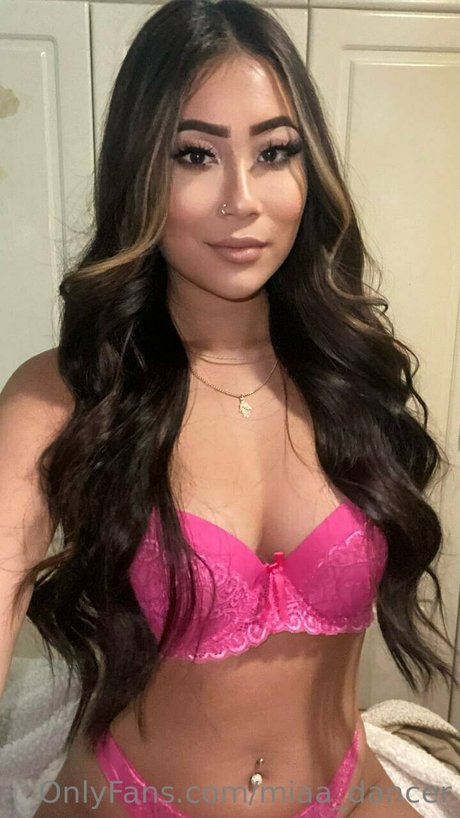 miaa dancer sexy star pic