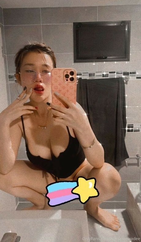 menaraewadee pornstar nudes photo