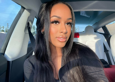 Aaliyah Foxxx star beautiful pic