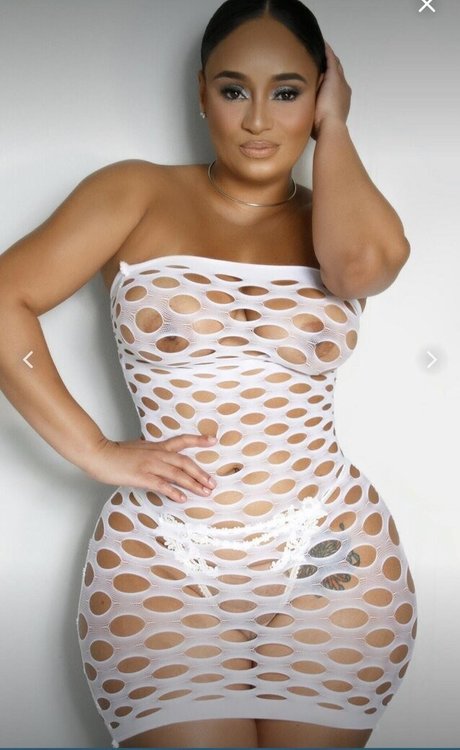 Tahiry model sex picture