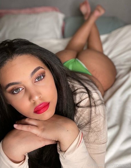 star onlyfans erotic picture