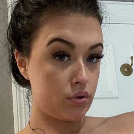 theexclusiveadriarosee nude star gallery
