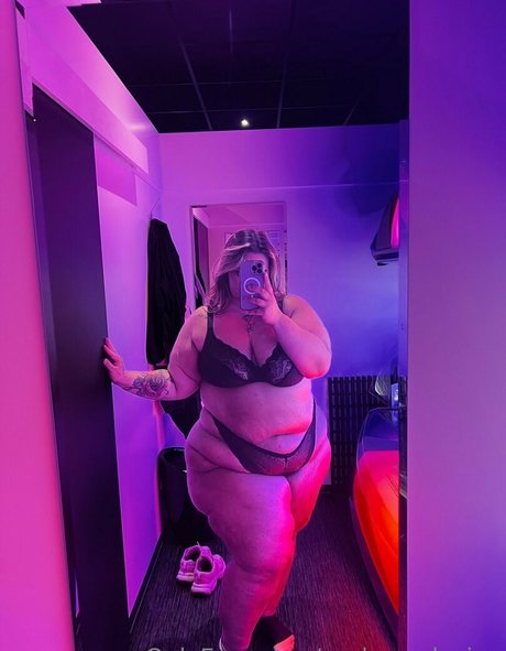 perla exclusive pornstar adult photos