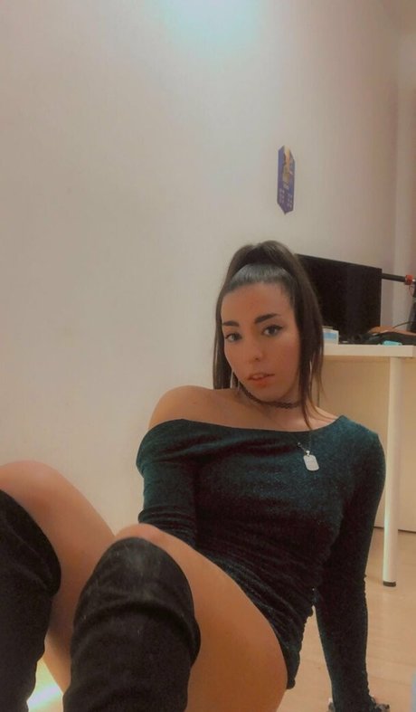 umi isabella pornstar art picture