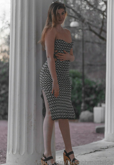 LifeWithMatilda model art pictures