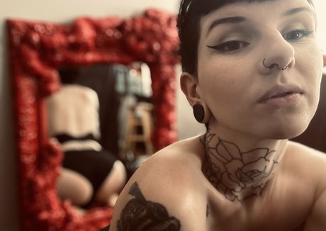 off grid onlyfans beautiful naked pics