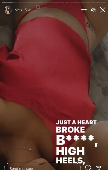 Ebony Maisie star hot photo