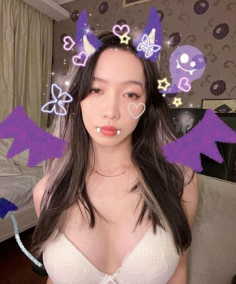 maggiechow123 pornstar beautiful picture