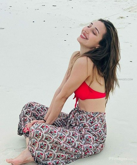Heli Daruwala pornstar hd pic
