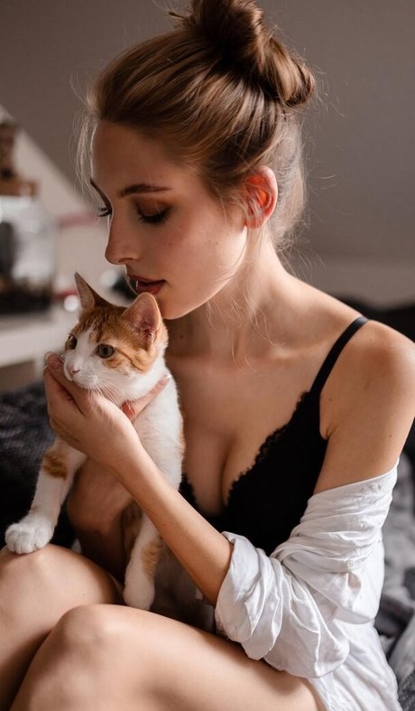 Isabella Spaeth model pornographic photo