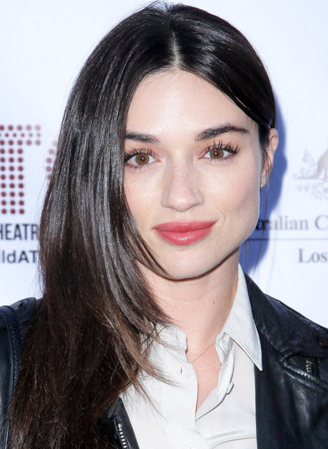 Crystal Reed model hot pics
