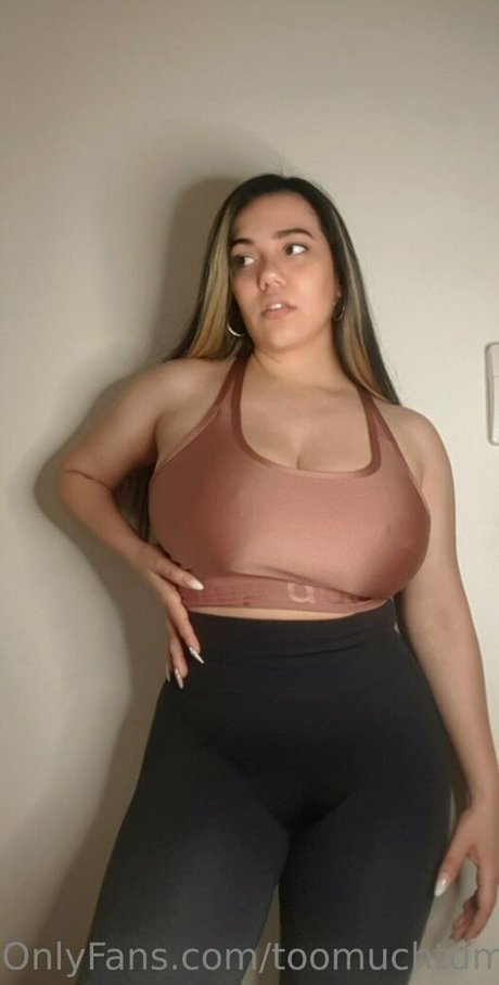 Toomuchtumbao pornstar beautiful pic