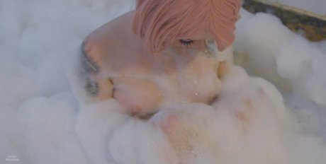 Yuma 2077 nude model pictures