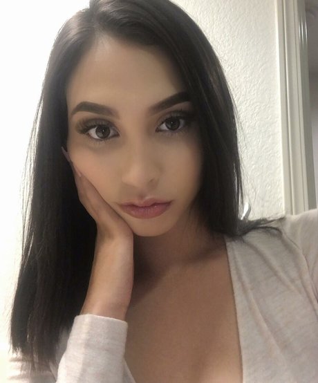 skinny asian teen onlyfans nude picture