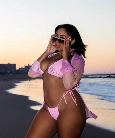 cristina celii pretty star picture