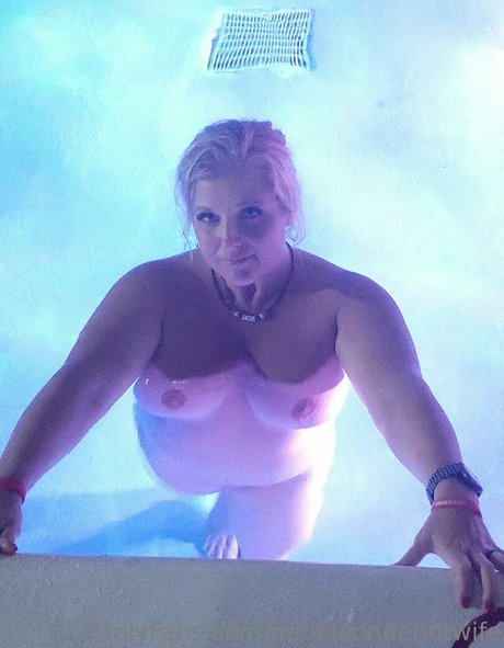 neokblondehotwife sex pornstar pic