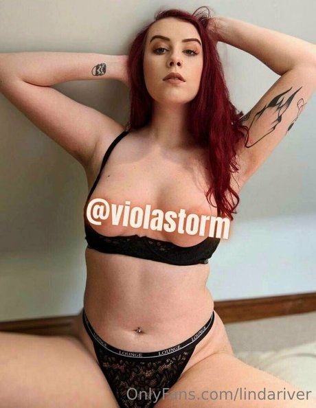 lindariver naked pornstar galleries