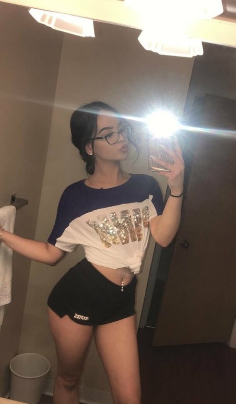 desmariie nudes pornstar image