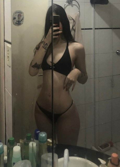 Elkakkk model porn pic