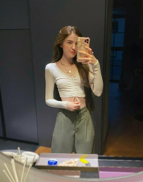 lilliefree pornstar beautiful pics