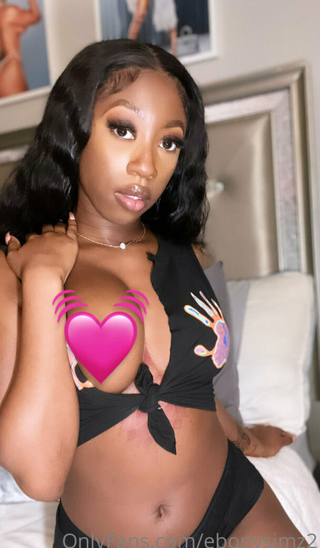 ebonysimz2 star hot image