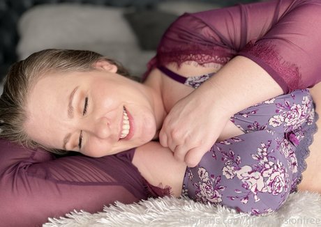 fifty5passionfree model sexy pictures