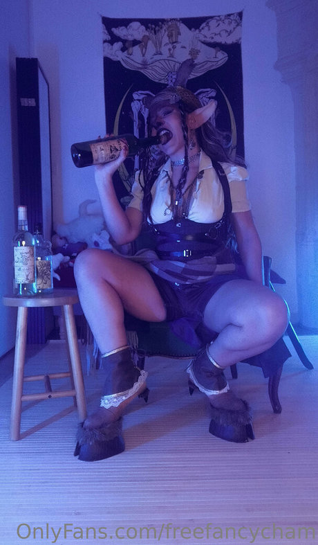 freefancycham pornographic model photo