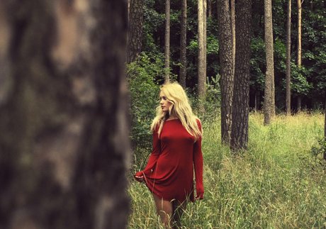 Sandra Gentvainyte perfect actress pictures