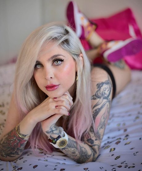 Tamires Panage art model img