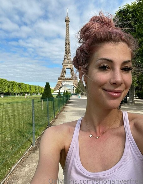 shonariverfree nude star picture