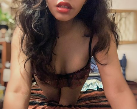 amaliahabfart exclusive model picture
