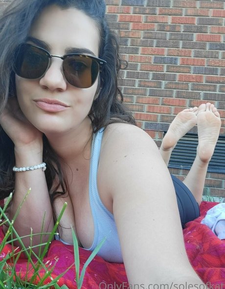 solesofkat adult model pic
