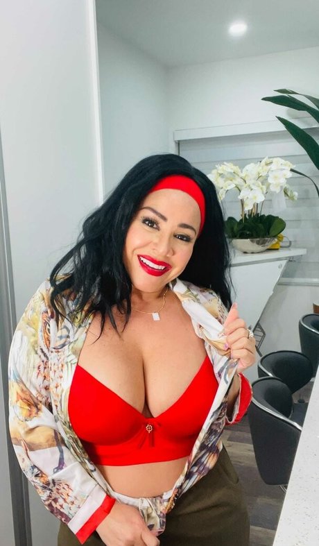 Carolina Sandoval profile image