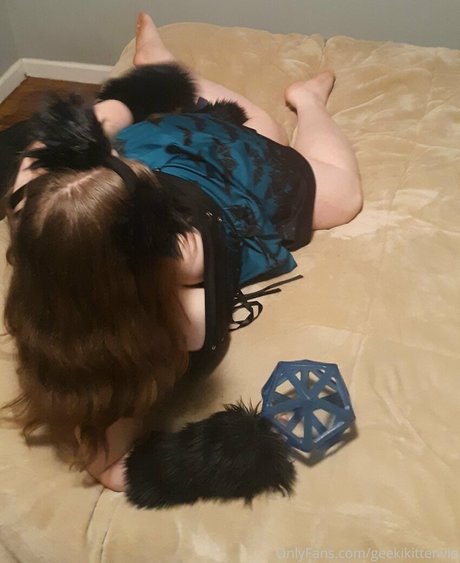 mature squirt onlyfans naked photo