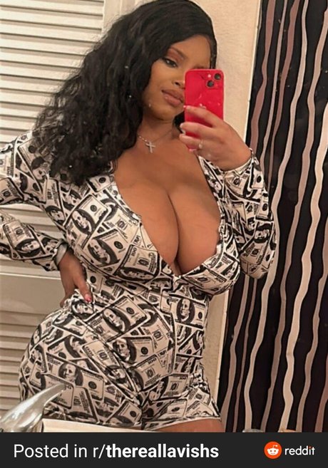 Lavish Styles pretty actress photo