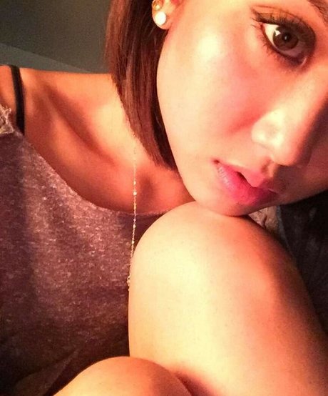 pretty onlyfans hot sexy image