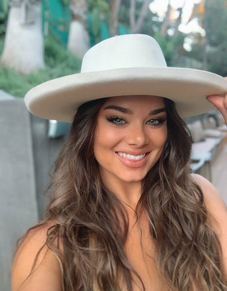 dessiem pornstar picture