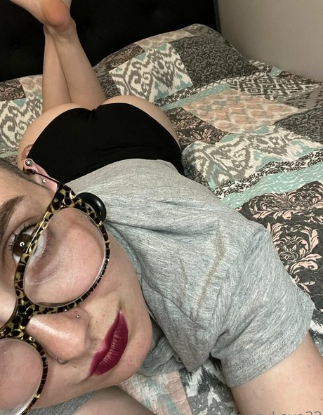 raven love22 pretty actress img