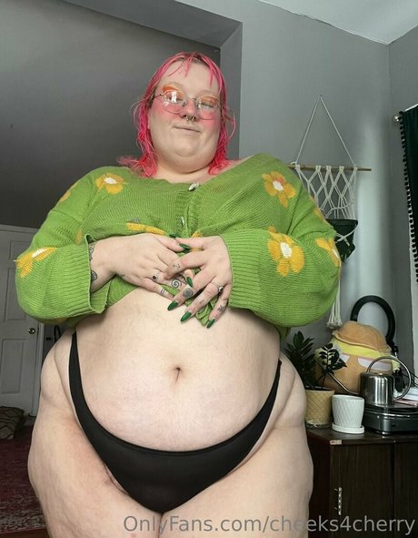 cheeks4cherry pornstar hot img