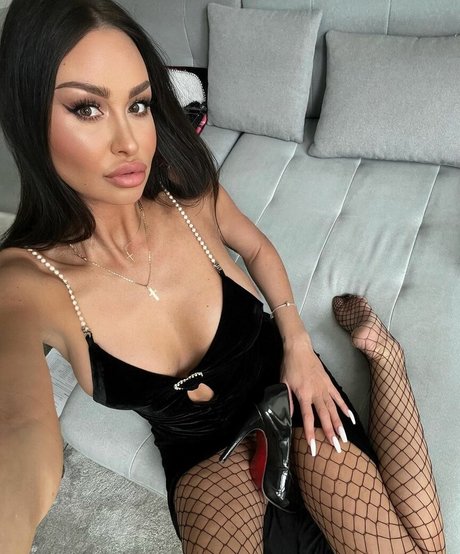 Patrycja Gulanowska art pornstar image