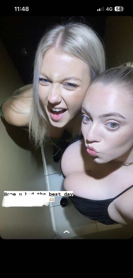 Hollie H sexy star pictures