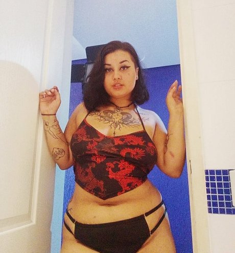 RottenVenus top profile image