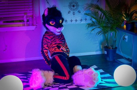 yiffykitty erotic model archive