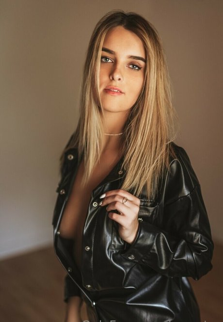 zocarter model nudes pic