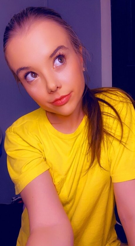 cutelilrosesfree porn model archive