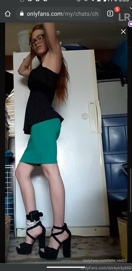 stickyicky666 hot model gallery