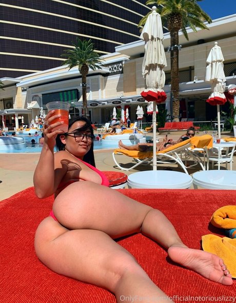 latoxicalizzy perfect actress gallery