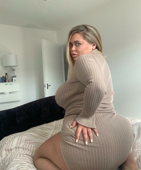 schoolgirl onlyfans xxx image