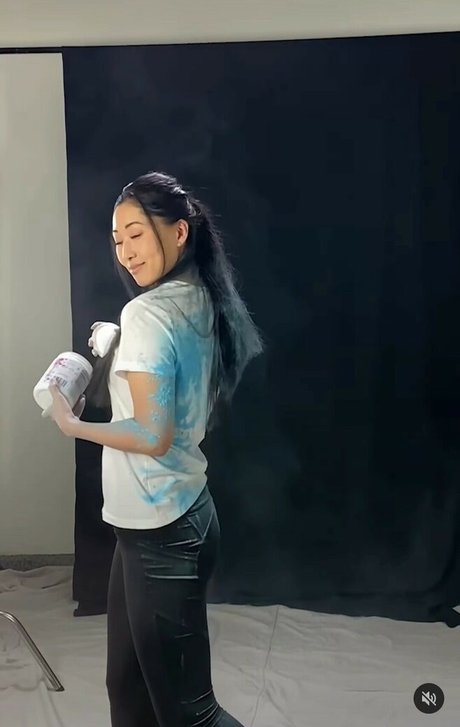 Mari Takahashi pornstar pretty gallery